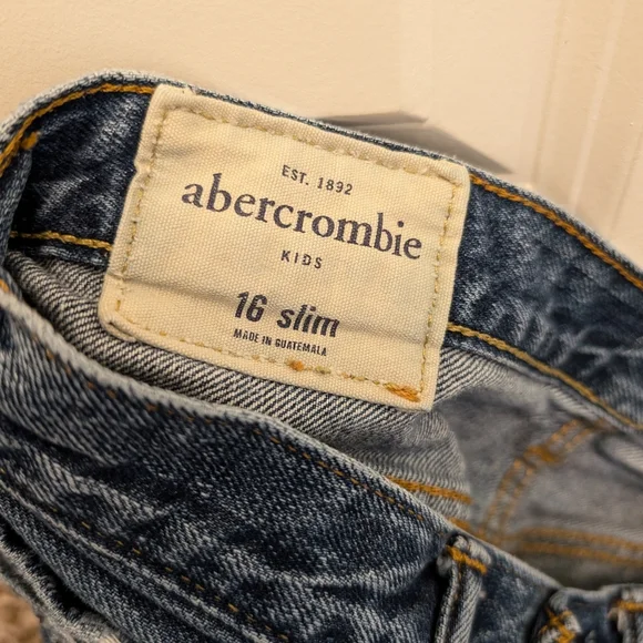Abercrombie Kids Size 16 - Picture 5 of 6